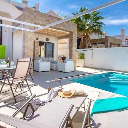 רוחאלס Villa Nina With Pool מראה חיצוני תמונה